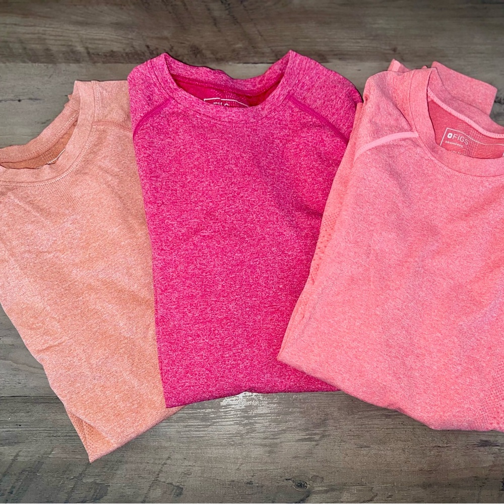 Pink Figs long sleeve under scrubs  - Pack of 3